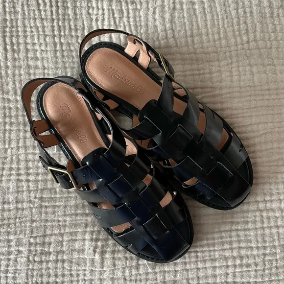 Madewell True Black Leather Fisherman Sandals - Picture 4 of 6